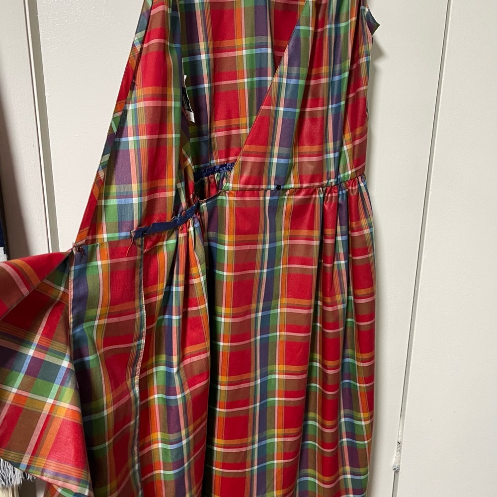 Vintage Plaid Wrap Midi Dress with Ruffles - Red and Green - Picture 2 of 6